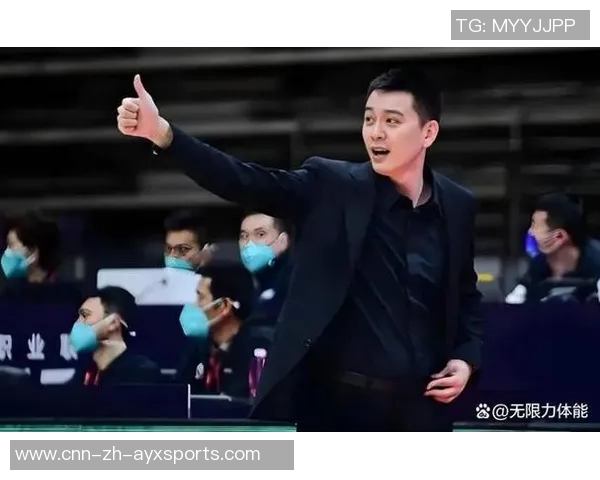 杨鸣感谢巴特尔会长邀请观战CBA俱乐部杯祝内蒙篮球蓬勃发展